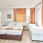 Relax Larrisa Appartement *