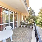 Appartement Relax Larrisa