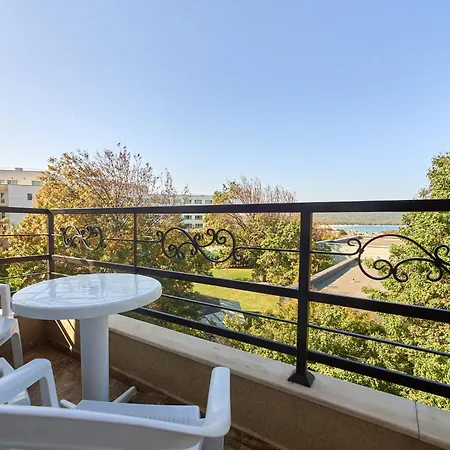 Apartament Relax Larrisa