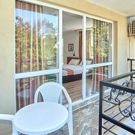 Apartmán Relax Larrisa *