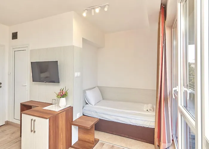 Relax Larrisa Апартаменты *