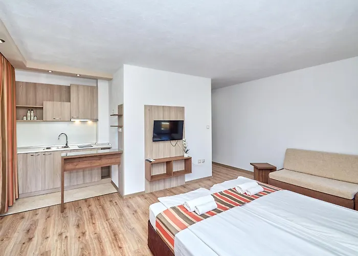 Апартаменты Relax Larrisa *